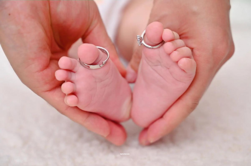 张家界孕妇两个月肚子疼