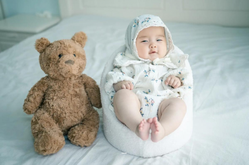 张家界宝宝多大可以喝纯牛奶